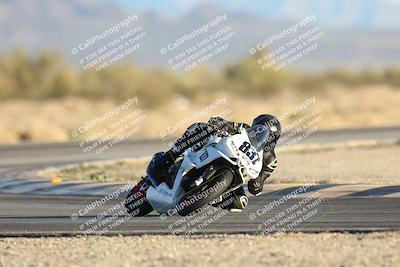 media/Dec-07-2025-CVMA (Sun) [[3e7d2de5dc]]/Race 18-Formula Twins-Formula 40 UL/